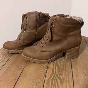 Ankle booties